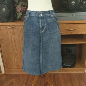 Denim skirt